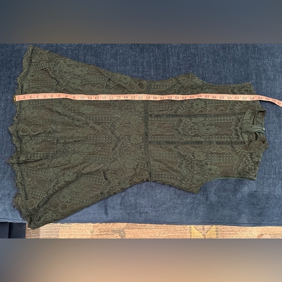 BB Dakota | Dark Green Lace Mini Dress. Size 4 - Picture 9 of 9